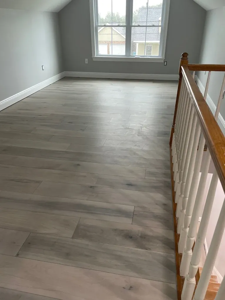 Vinyl on stairs, done cleanly